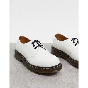 NWOB Doc Martens 1461 Oxford Shoes Smooth White Womens Size US 9 EU 39